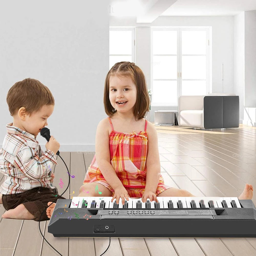 Electronic Children's Piano with Microphone – 37 Keys