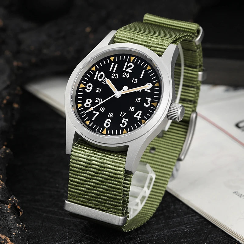 Vintage military watch Ml05
